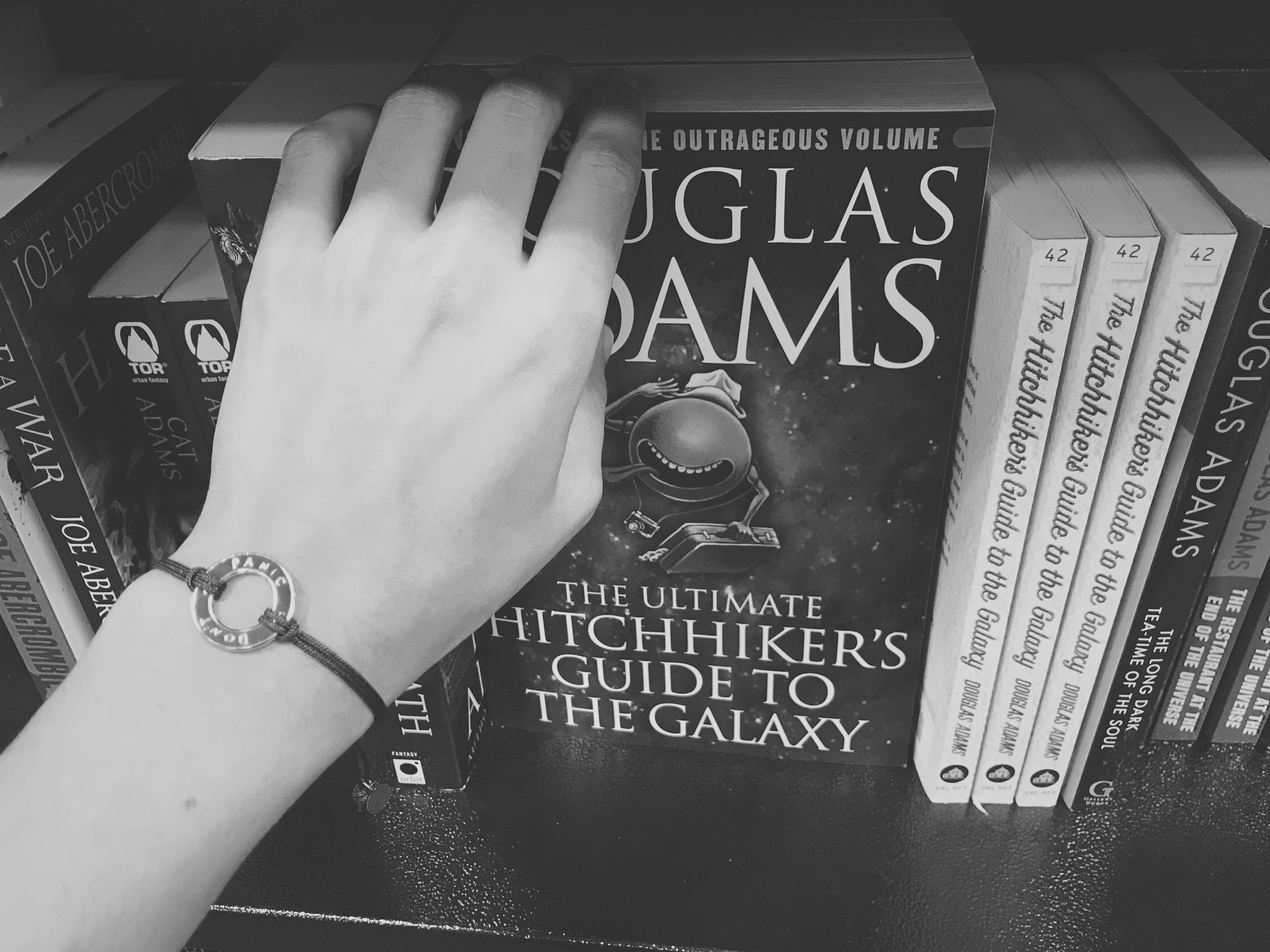 Don't Panic Hitchhiker's Guide Bracelet - HHGTTG Men's/Women's Astronomy Bracelet - Douglas Adams Inspirational Jewelry