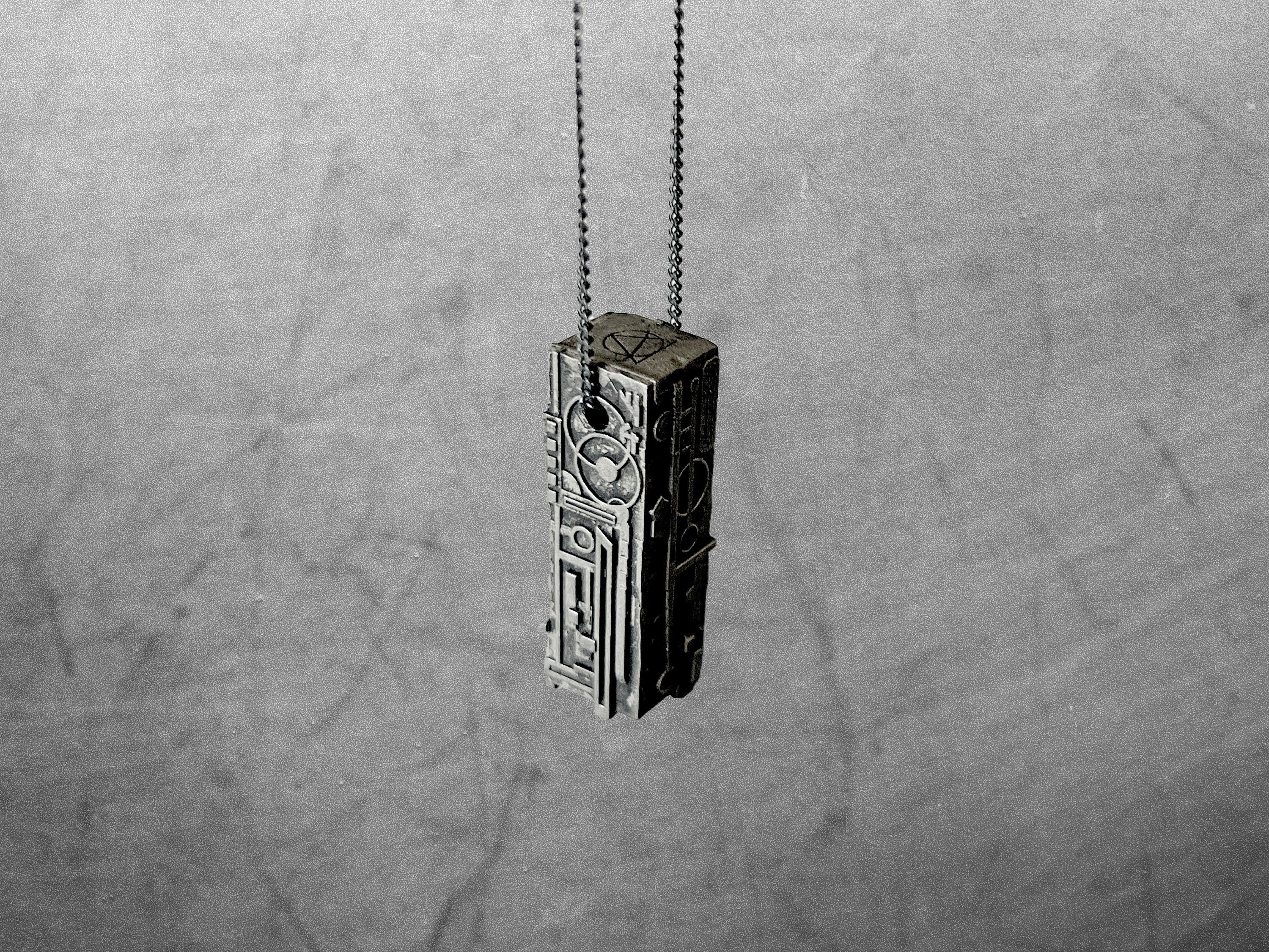 We The Sciencey - Dystopian Desert Relic Pendant Steel Key Necklace - EDC Cyberpunk / Astropunk Cosplay Silver Artifact - Tactile Jewelry