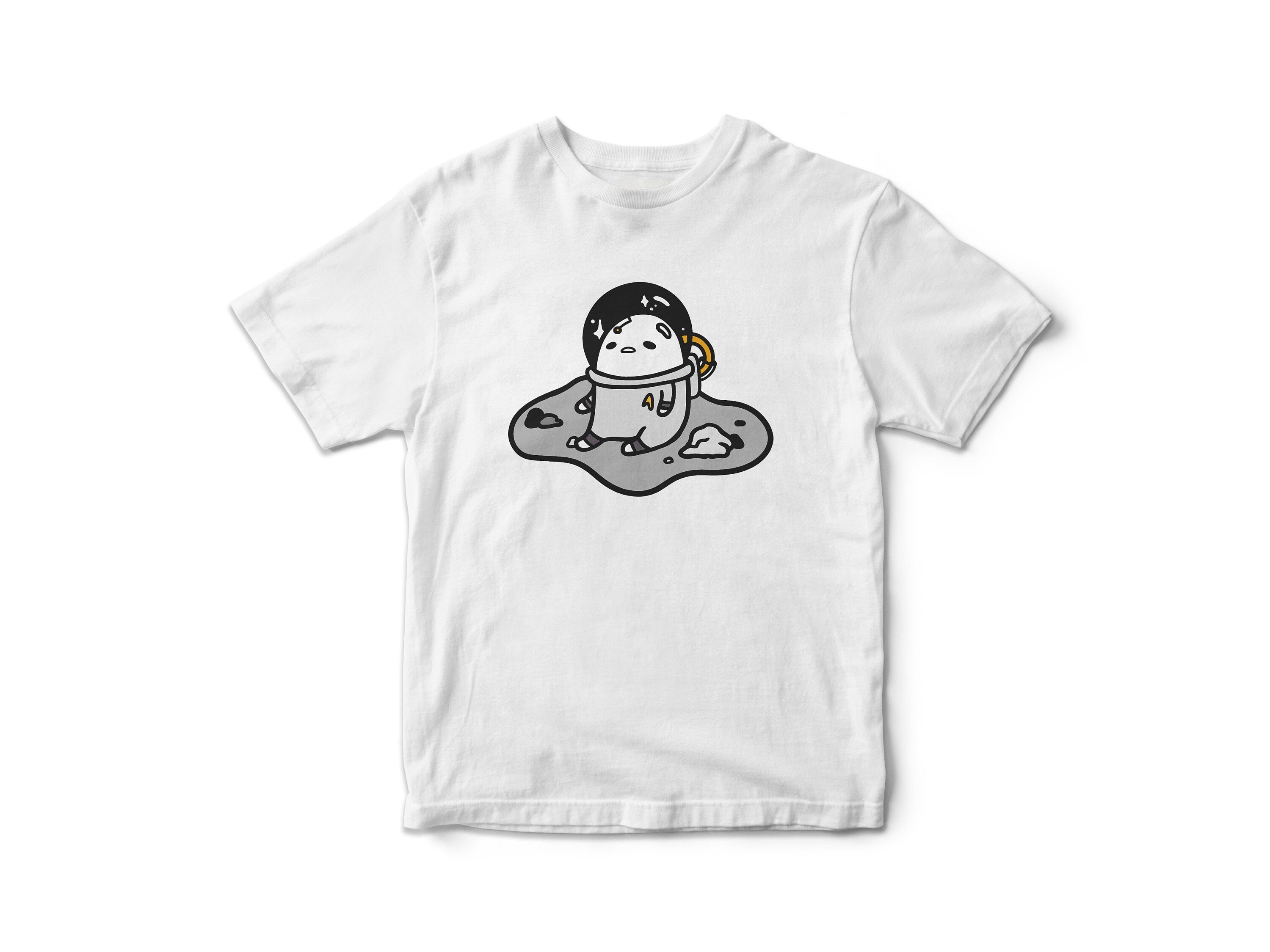 Alien-Tama T-Shirt - Kawaii Alien Egg Tee - Cute Space / Astronomy Fashion