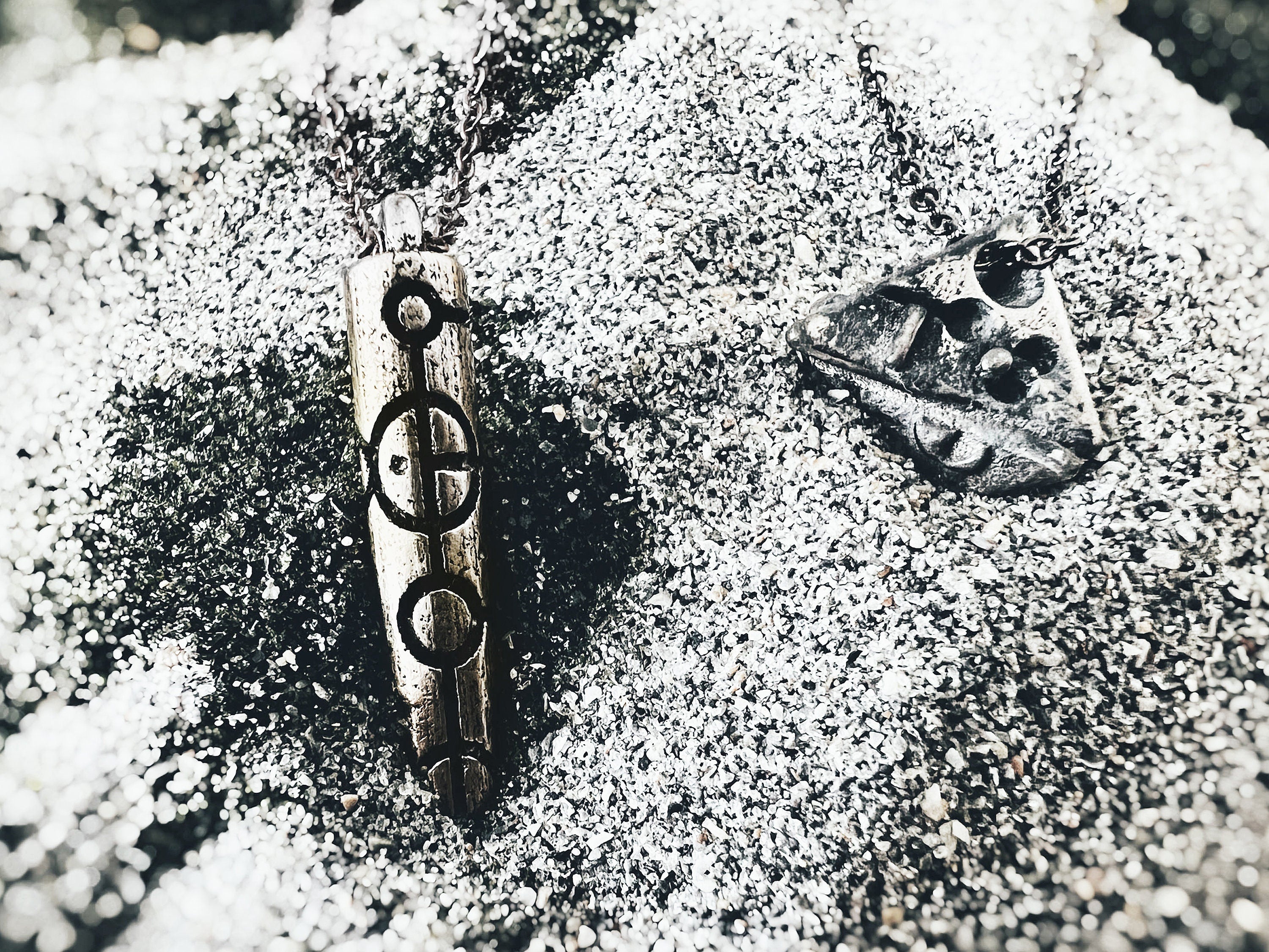 Meteorite Relic Dystopian Pendant - Dune Inspired Cyberpunk Jewelry - Men's/Women's Sci-fi Minimalist Necklace