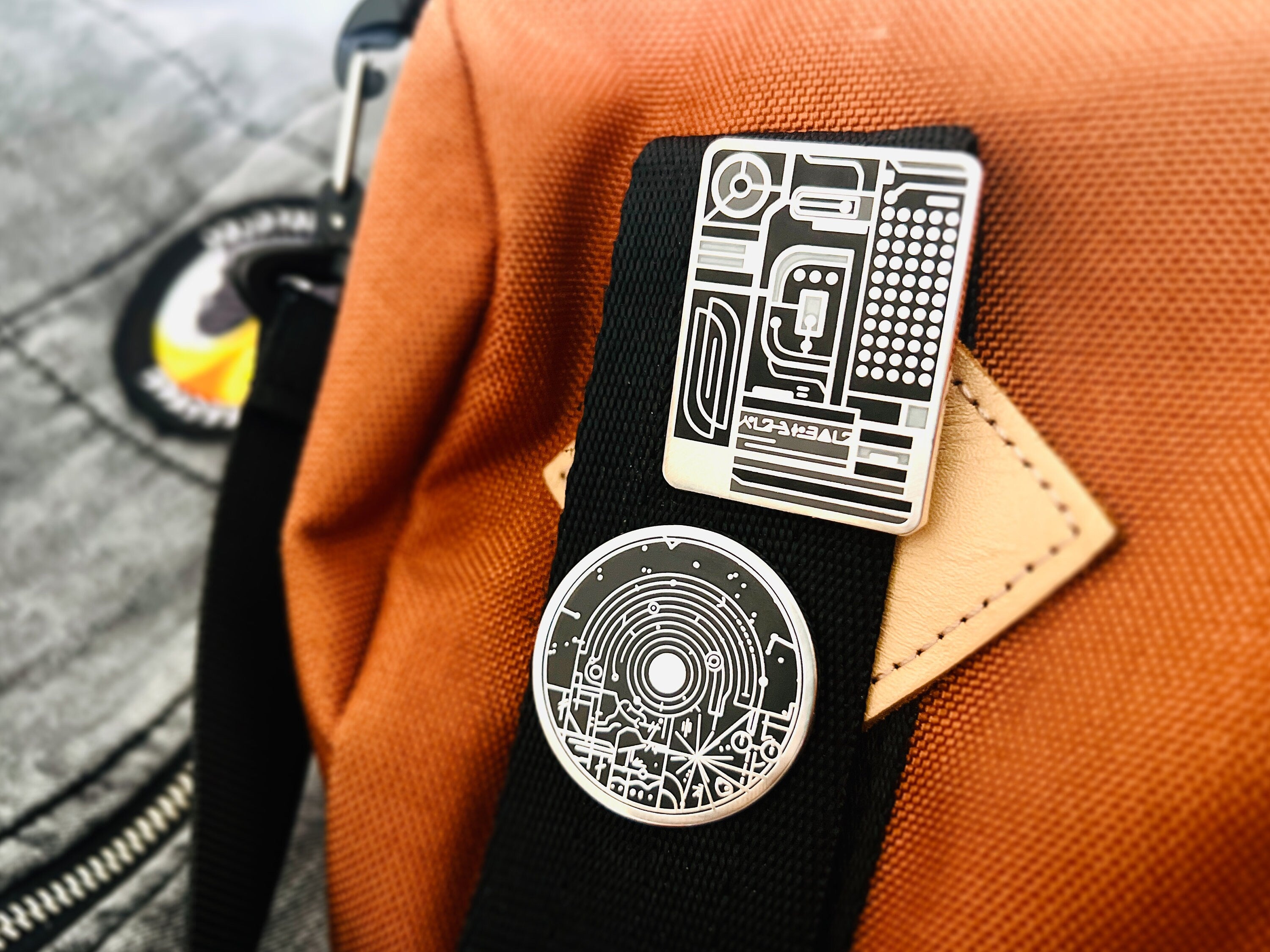 Planetary Art Deco Pin - Minimalist Lapel Pin / Celestial Badge - Astronomy / Biology Sci-Fi Gift - Void to Light